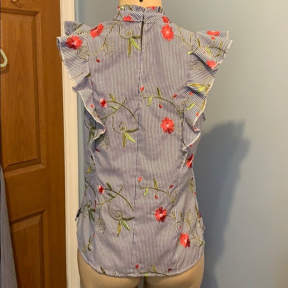 BCBGeneration Embroidered Ruffle Top - Picture 6 of 7